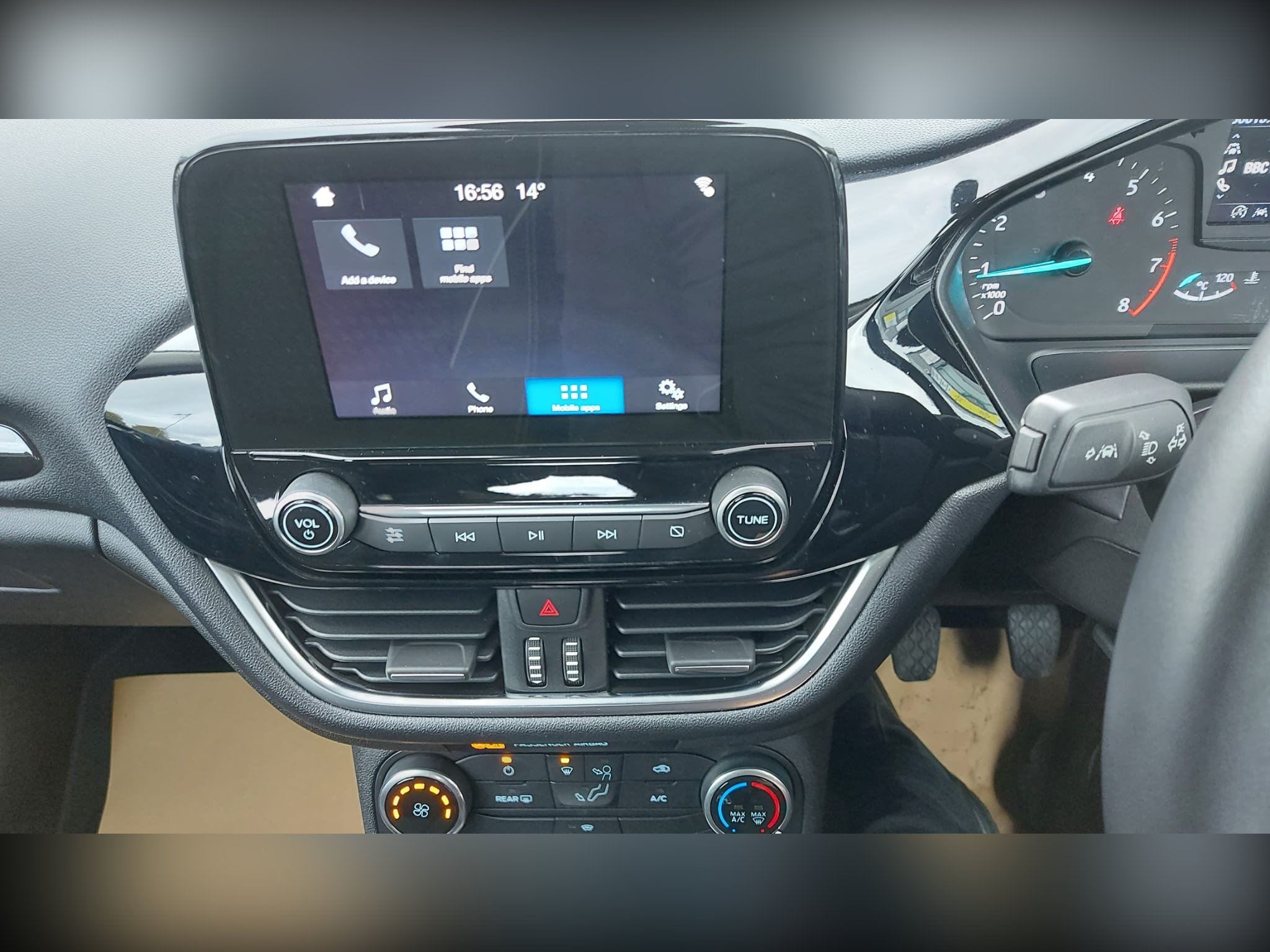 Used 2018 Ford Fiesta 1.1 Zetec 5dr for sale in Welwyn Garden City