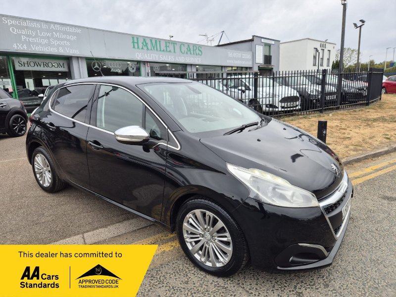 2017 Peugeot 208 Hatchback 1.2 PureTech Allure Hatchback 5dr Petrol Manual Euro 6 82 ps